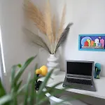 Colorful Downtown 아파트 스코페