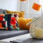 Colorful Downtown 스코페