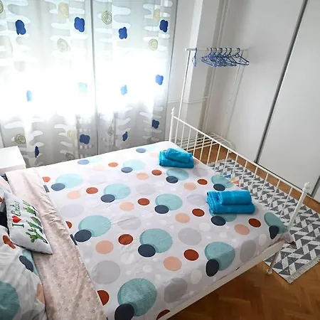 Apartment Colorful Downtown Skopje