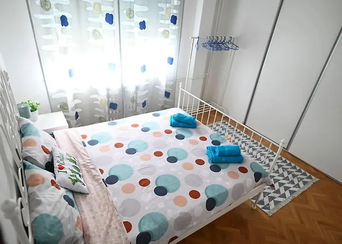 Apartment Colorful Downtown Skopje